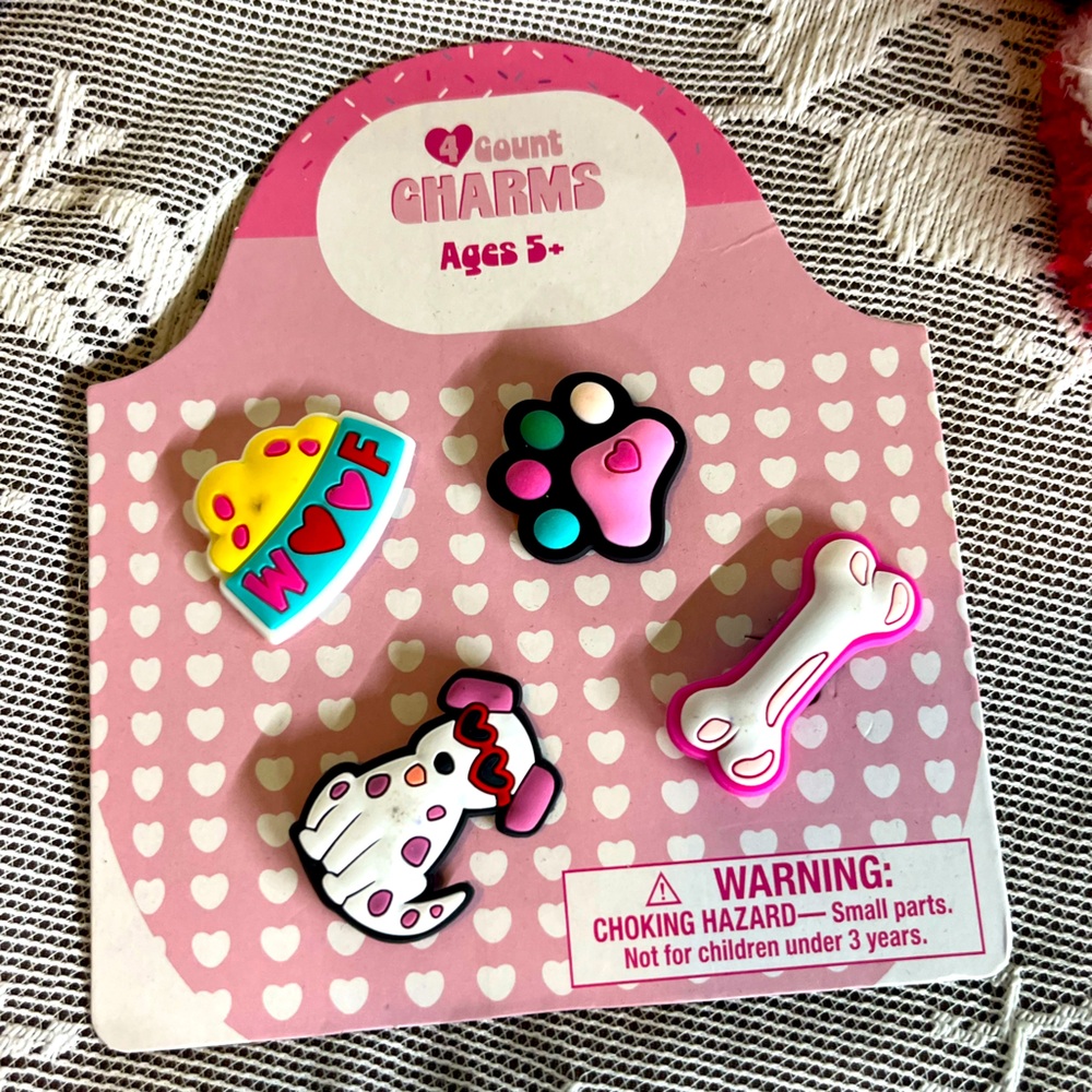Different items - Picture 4 of 6